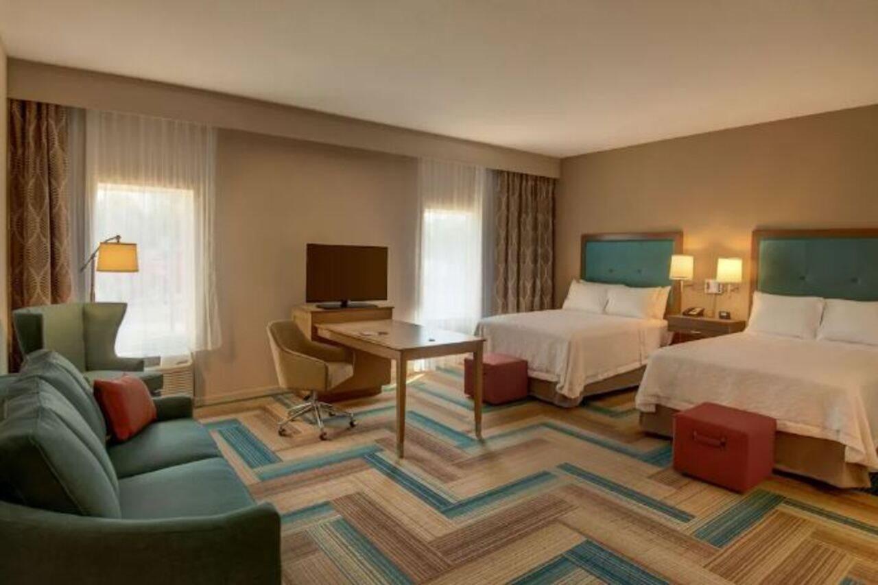 Hampton Inn Plant City Exteriör bild